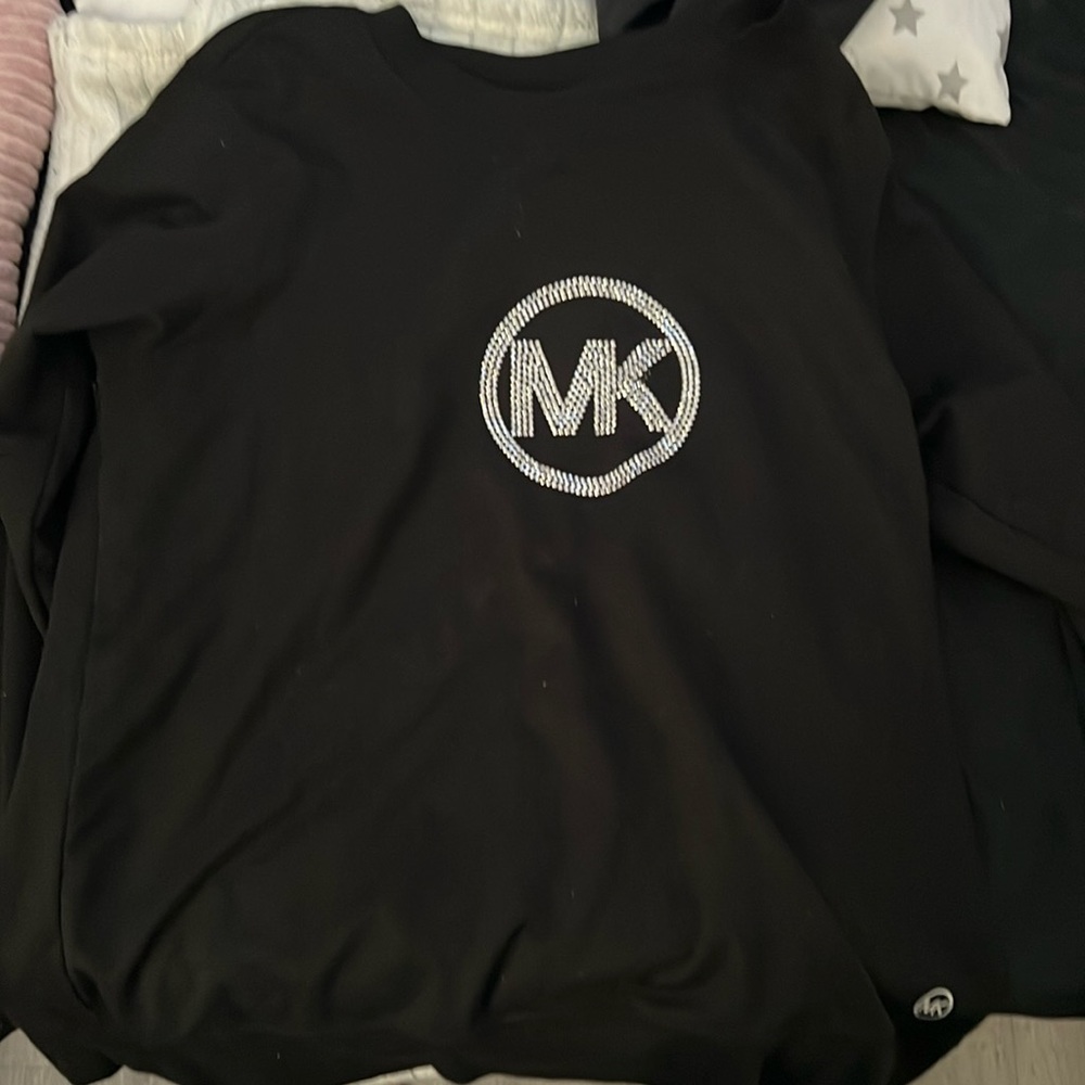 Michael Kors pull over sweater
